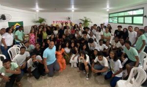 Alunos do CMVC Dão Show de Cultura e Respeito à Diversidade em Evento Inédito