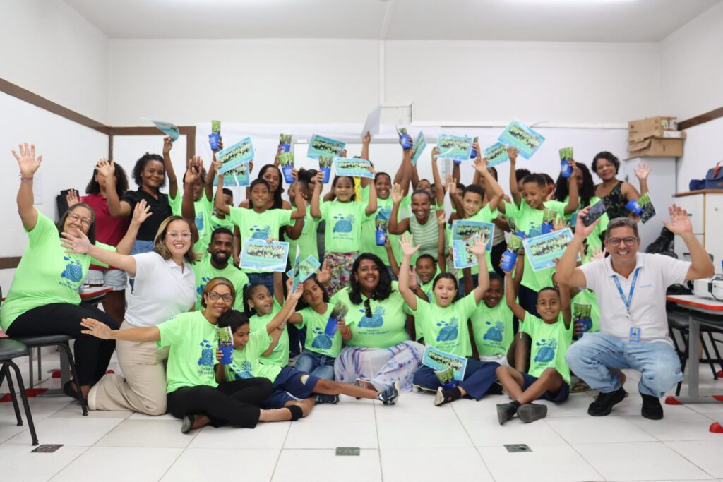 Raízes que brotam do mangue, o Projeto Recife das Pinaúnas floresce e segue para Candeias