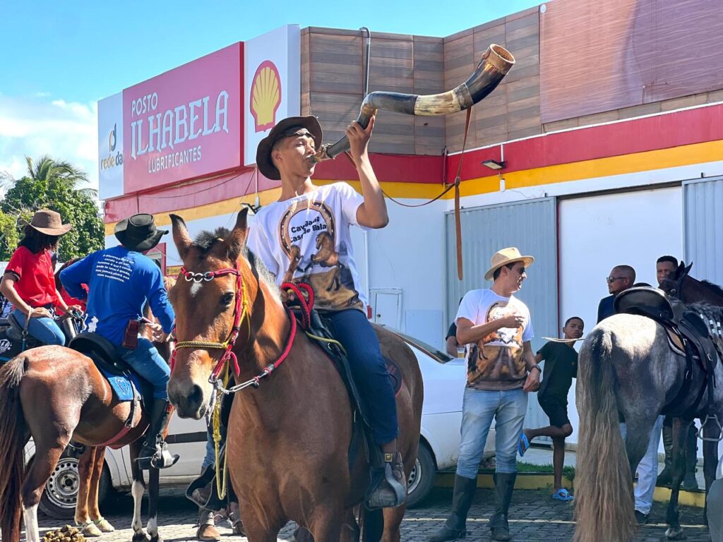 Primeira Cavalgada Casca de Bala celebra tradição na Ilha de Itaparica