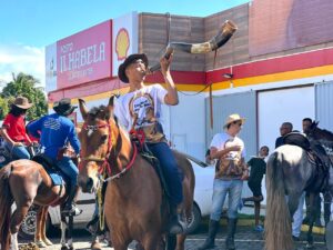 Primeira Cavalgada Casca de Bala celebra tradição na Ilha de Itaparica