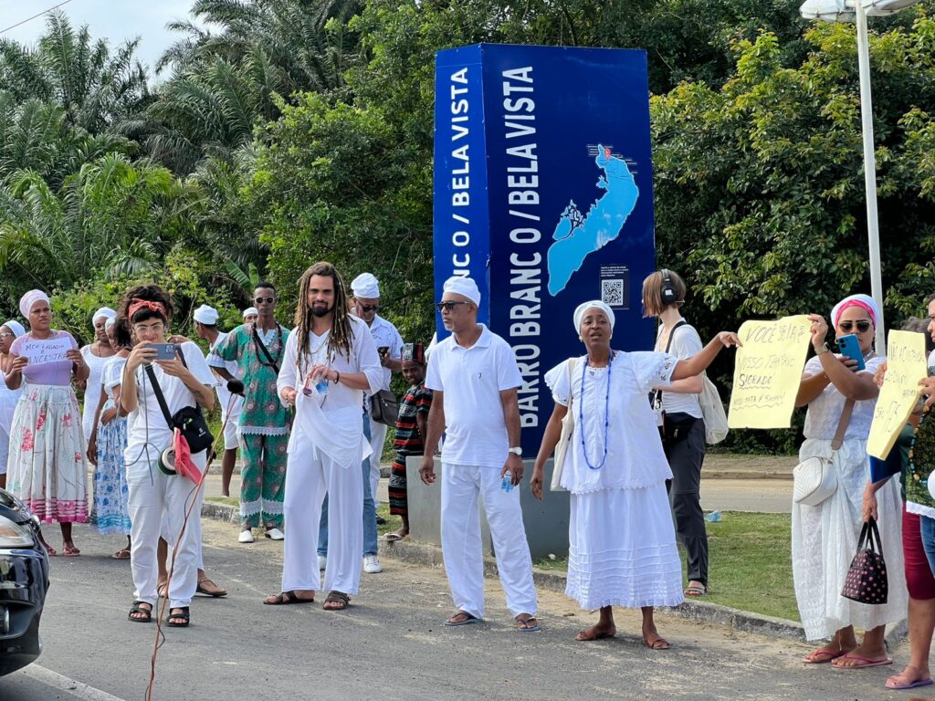 Canto de Resistência ecoa na BA-532 em defesa do Terreiro Tuntun Olukotun