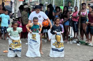 Dia das Crianças de Alegria e União em Tairu