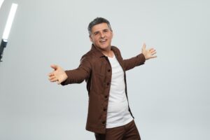 Frevo Elétrico presta tributo a Carlos Pitta no coração do Pelourinho