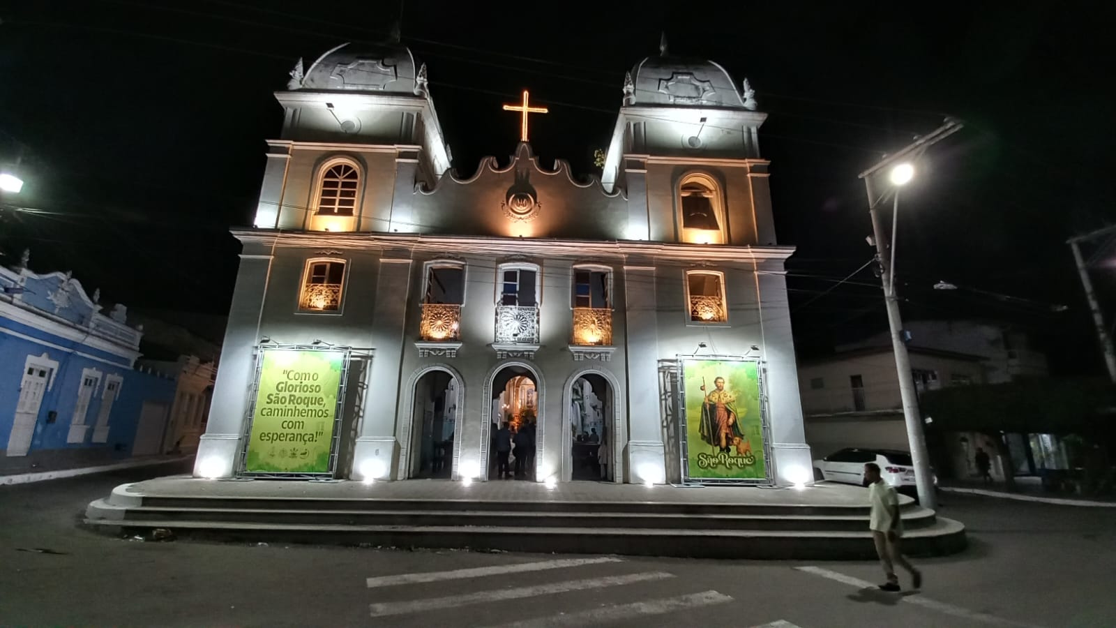 Bacine chega a Riachão do Jacuípe para celebrar cinema, literatura, memória e a obra de Olney São Paulo